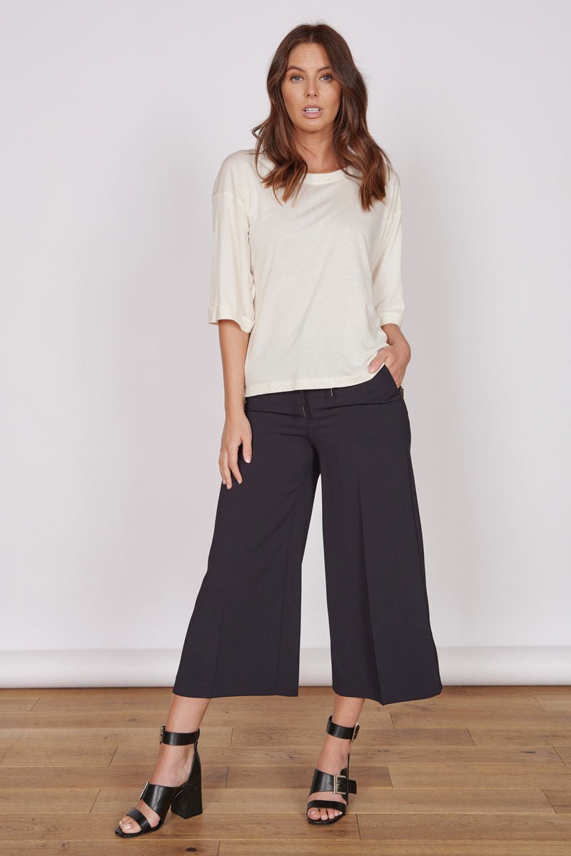 Jeetly.comGabi Cream Classic Oversized T-ShirtShirts & Tops